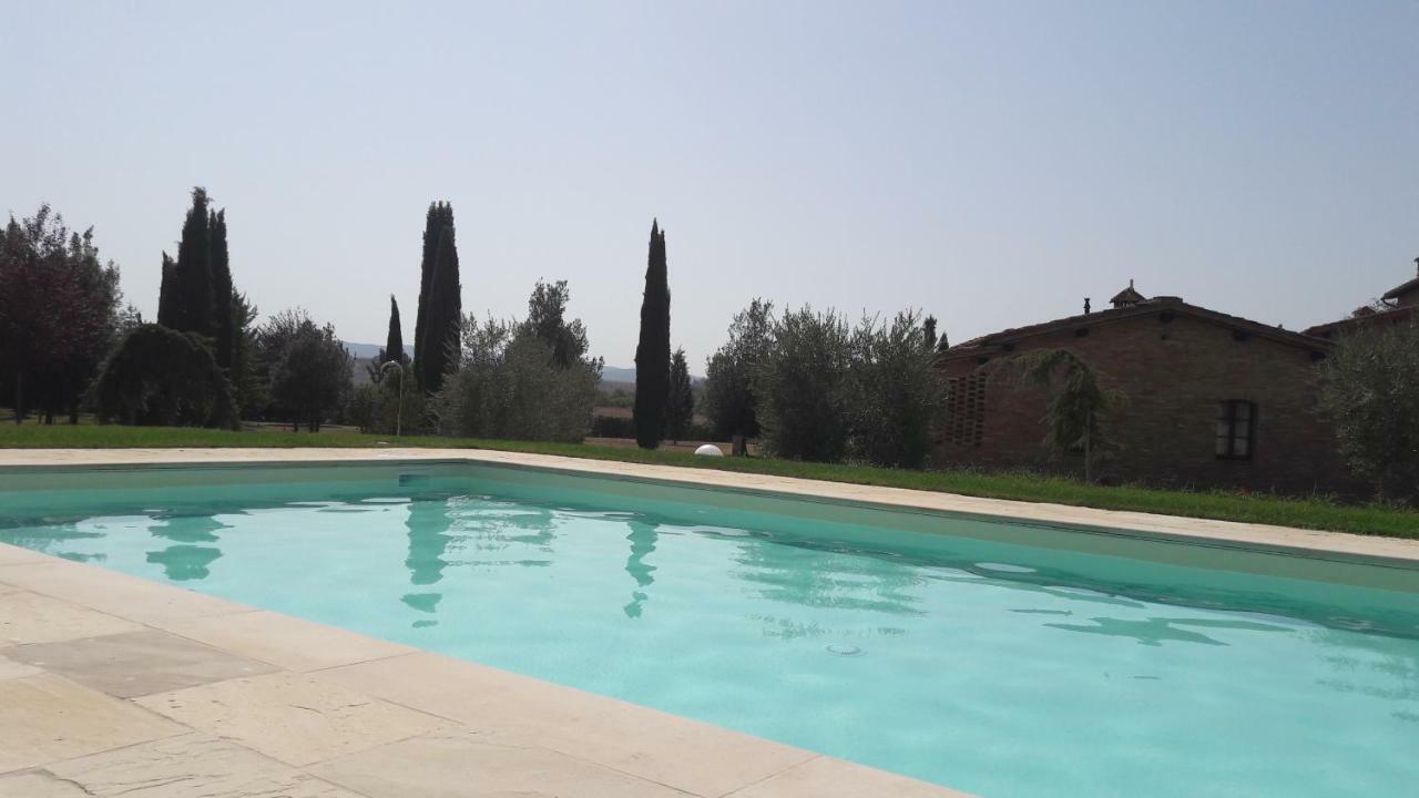 Agriturismo San Pierino มอนติโรนี ดาร์เบีย ภายนอก รูปภาพ