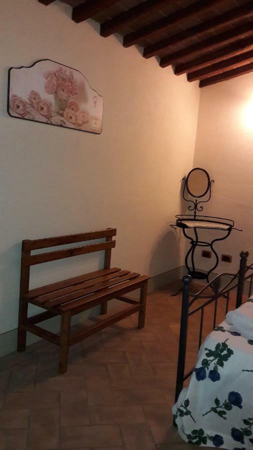 Agriturismo San Pierino มอนติโรนี ดาร์เบีย ภายนอก รูปภาพ
