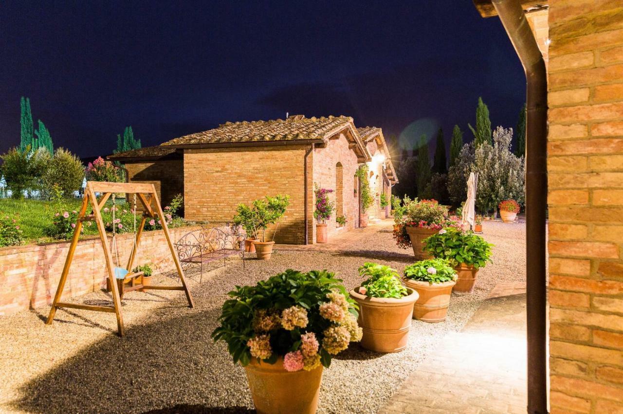 Agriturismo San Pierino มอนติโรนี ดาร์เบีย ภายนอก รูปภาพ