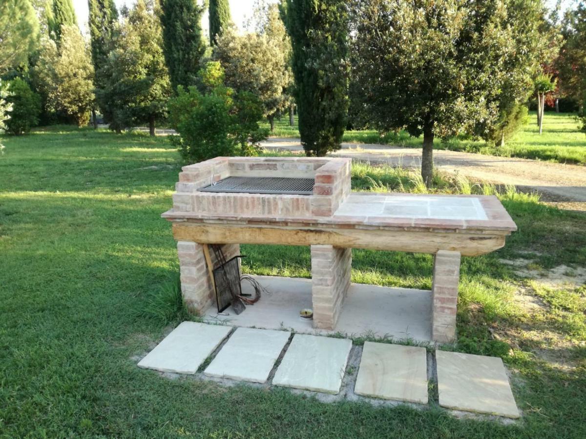 Agriturismo San Pierino มอนติโรนี ดาร์เบีย ภายนอก รูปภาพ