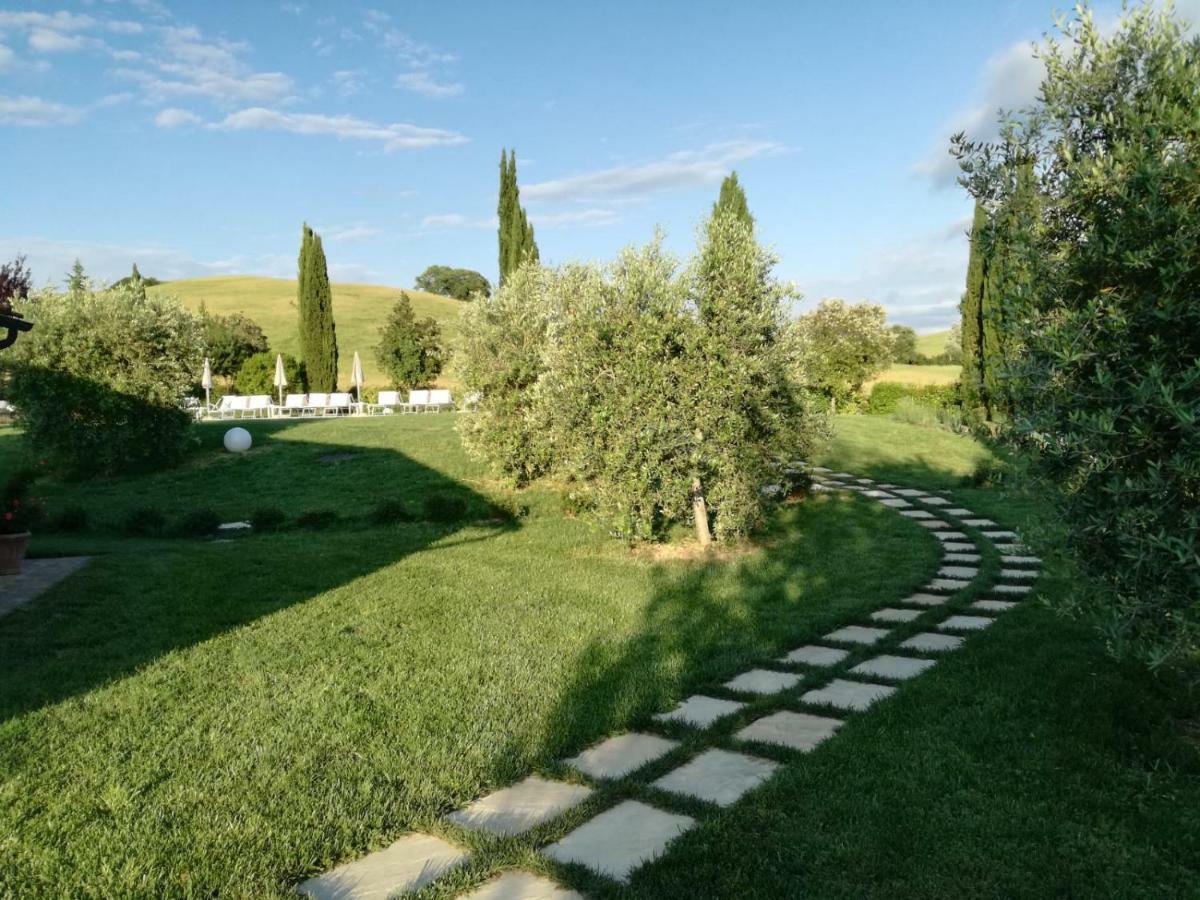Agriturismo San Pierino มอนติโรนี ดาร์เบีย ภายนอก รูปภาพ